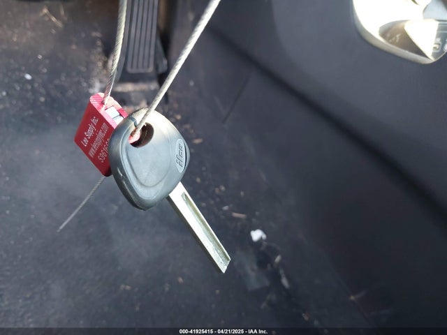 5XYZTDLB4JG568525 Hyundai Santa Fe Sport 2.4l