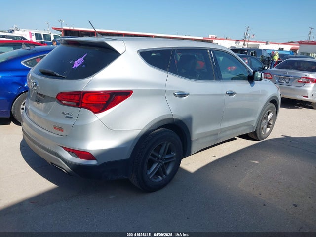 5XYZTDLB4JG568525 Hyundai Santa Fe Sport 2.4l