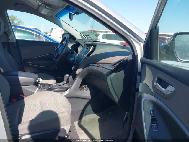 5XYZTDLB4JG568525 Hyundai Santa Fe Sport 2.4l
