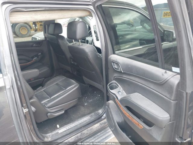 1GNSKJKC3JR189621 Chevrolet Suburban Premier