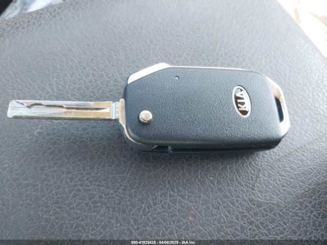 KNDPMCACXN7980493 KIA Sportage Lx