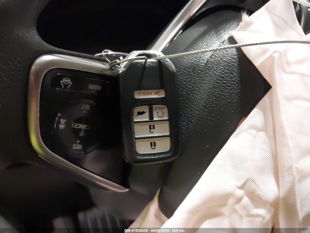 2HKRW2H55JH661562 Honda CR-V EX