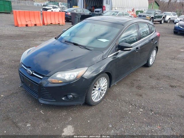 1FADP3N23EL462900 Ford Focus Titanium