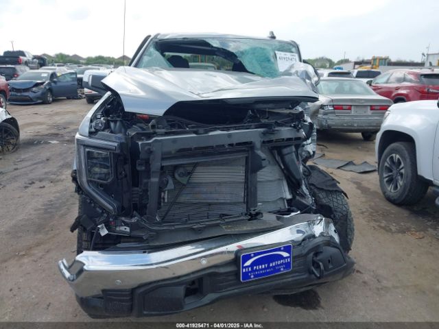 1GTUUAED2RZ389692 GMC Sierra 1500 4wd  Short Box Pro