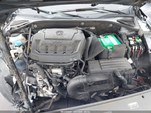1VWAA7A37JC012145 Volkswagen Passat 2.0t R-line/2.0t S
