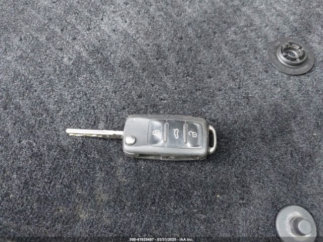 1VWAA7A37JC012145 Volkswagen Passat 2.0t R-line/2.0t S