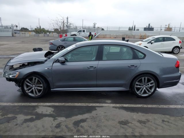 1VWAA7A37JC012145 Volkswagen Passat 2.0t R-line/2.0t S