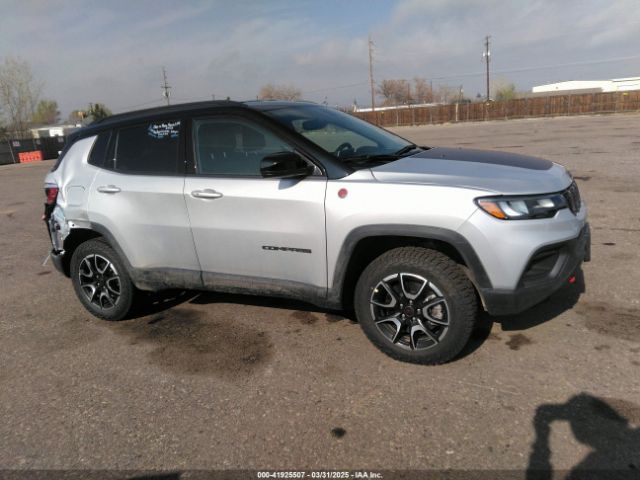 3C4NJDDN6ST550969 Jeep Compass Trailhawk 4x4