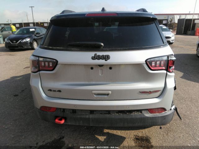 3C4NJDDN6ST550969 Jeep Compass Trailhawk 4x4