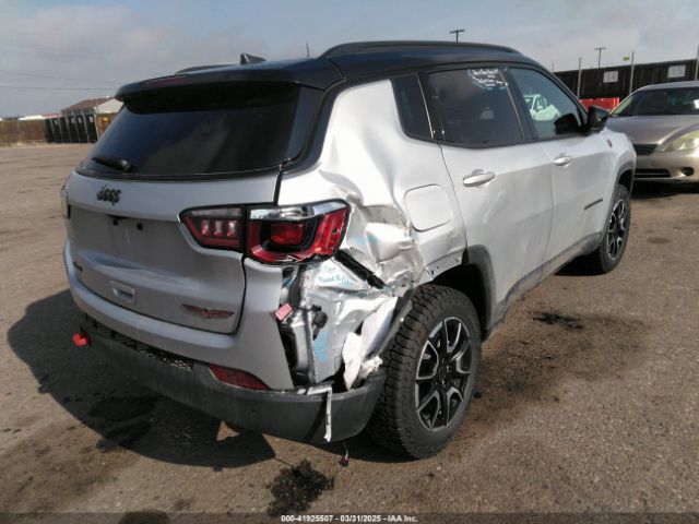 3C4NJDDN6ST550969 Jeep Compass Trailhawk 4x4