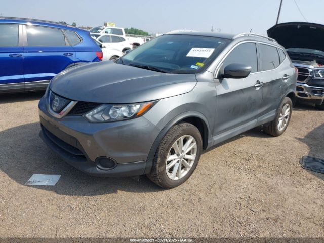 JN1BJ1CP5JW157836 Nissan Rogue Sport Sv