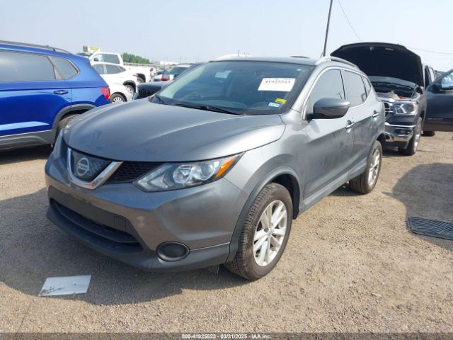 JN1BJ1CP5JW157836 Nissan Rogue Sport Sv