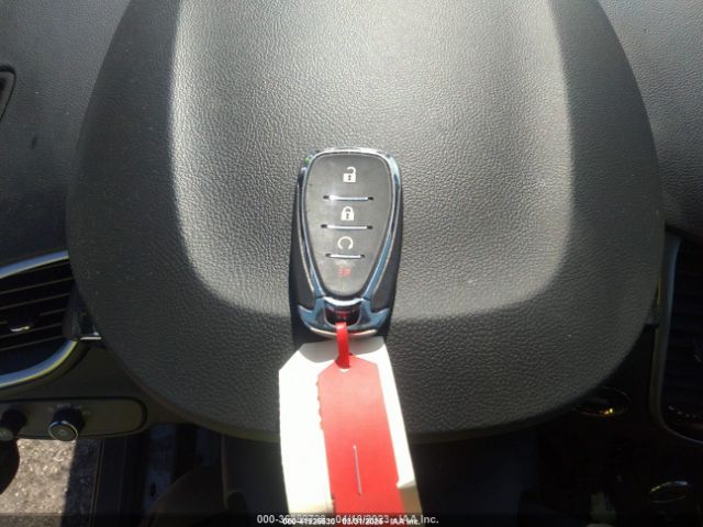 KL7CJPSM3NB542396 Chevrolet Trax Awd Lt