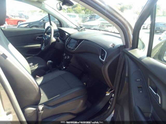 KL7CJPSM3NB542396 Chevrolet Trax Awd Lt