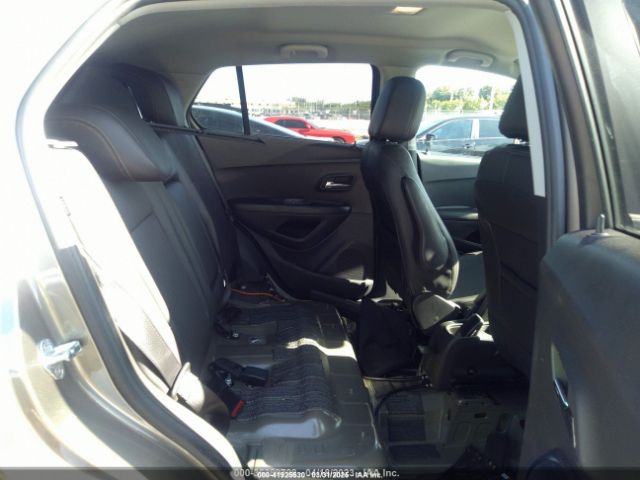 KL7CJPSM3NB542396 Chevrolet Trax Awd Lt