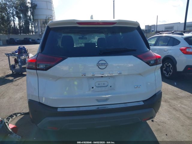 JN8BT3BA4NW043658 Nissan Rogue Sv Fwd