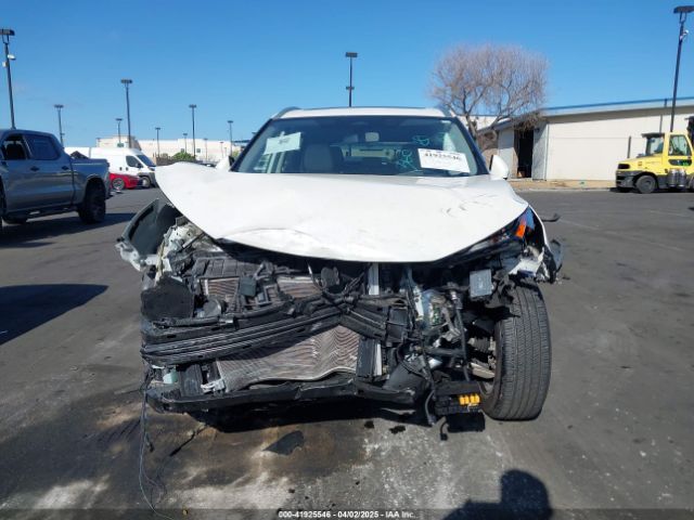 JN8BT3BA4NW043658 Nissan Rogue Sv Fwd