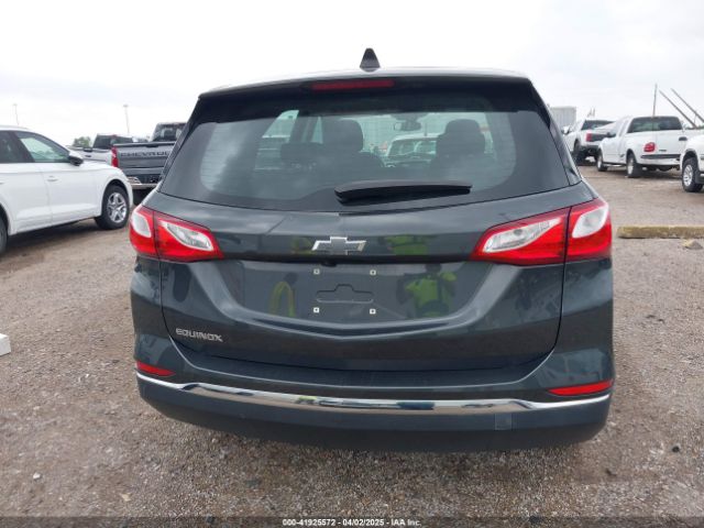 3GNAXHEV0JS506562 Chevrolet EQUINOX LS