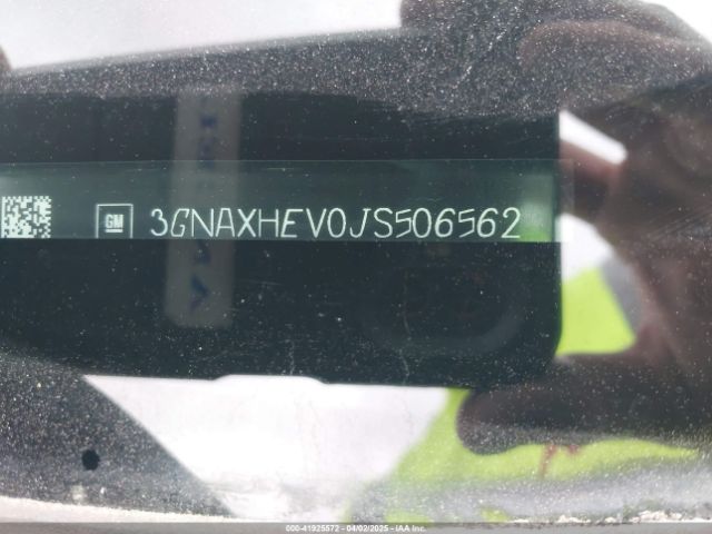3GNAXHEV0JS506562 Chevrolet EQUINOX LS