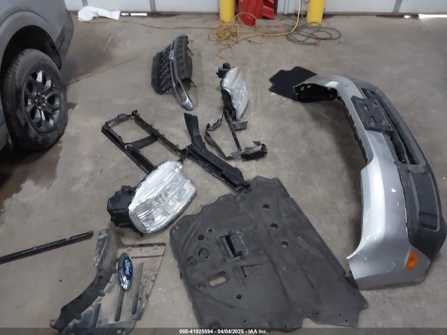 3FTTW8F96NRB10882 Ford Maverick Xlt
