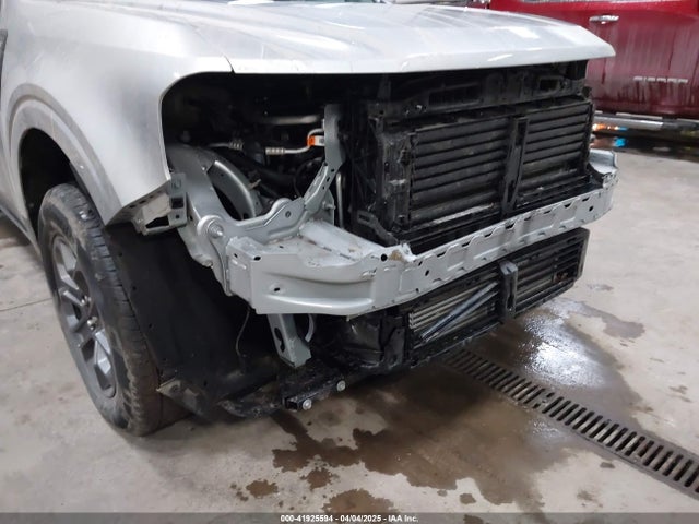 3FTTW8F96NRB10882 Ford Maverick Xlt