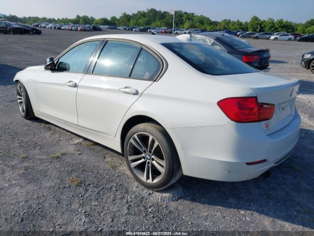2012 BMW 328I WBA3A5C58CF258120 Photo 2