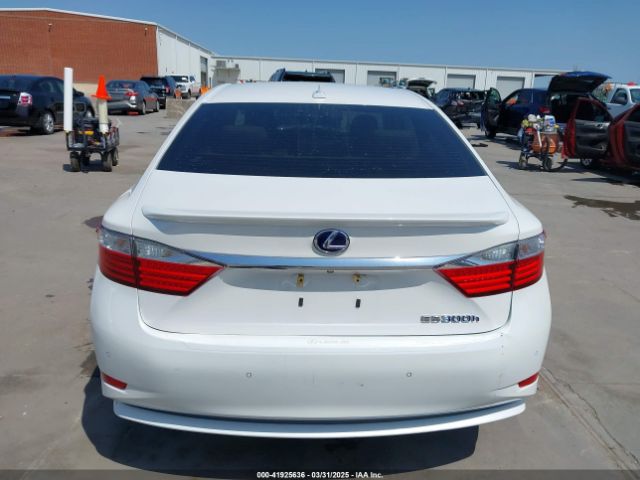 JTHBW1GG5E2053996 Lexus ES 300H