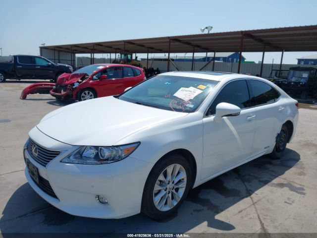JTHBW1GG5E2053996 Lexus ES 300H