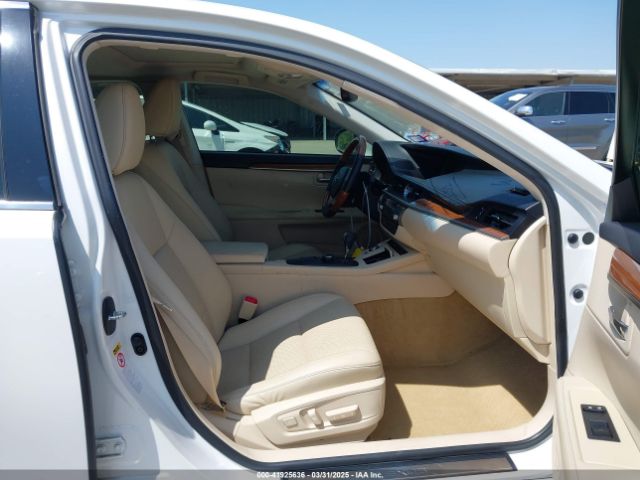 JTHBW1GG5E2053996 Lexus ES 300H