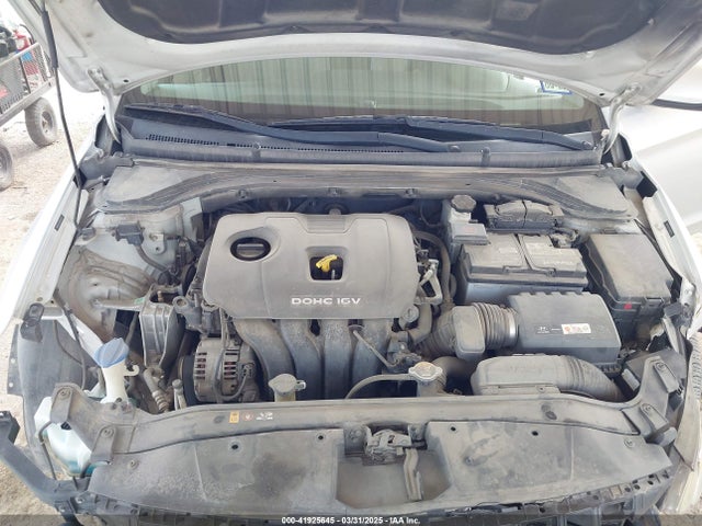 5NPD84LF9HH099224 Hyundai ELANTRA SE