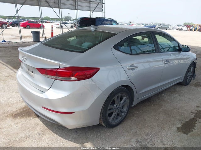 5NPD84LF9HH099224 Hyundai ELANTRA SE