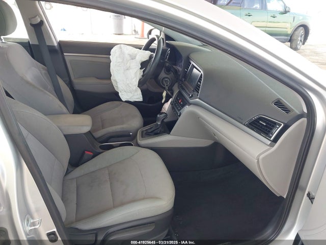 5NPD84LF9HH099224 Hyundai ELANTRA SE