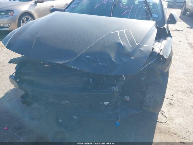 5NPLS4AG0NH084969 Hyundai ELANTRA SEL