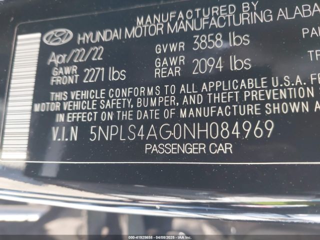 5NPLS4AG0NH084969 Hyundai ELANTRA SEL