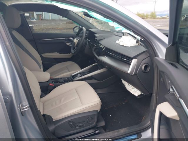 2023 AUDI A3 WAUAUDGYXPA062020 Photo 4