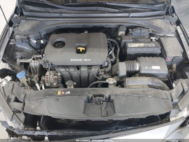 5NPD84LF8JH274407 Hyundai ELANTRA SEL