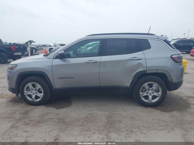3C4NJDBN3PT514117 Jeep Compass Latitude 4x4