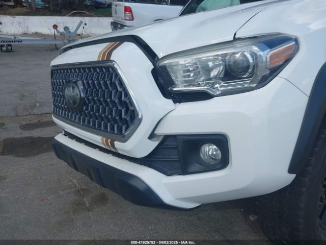3TMCZ5AN5KM249582 Toyota Tacoma Trd Off Road