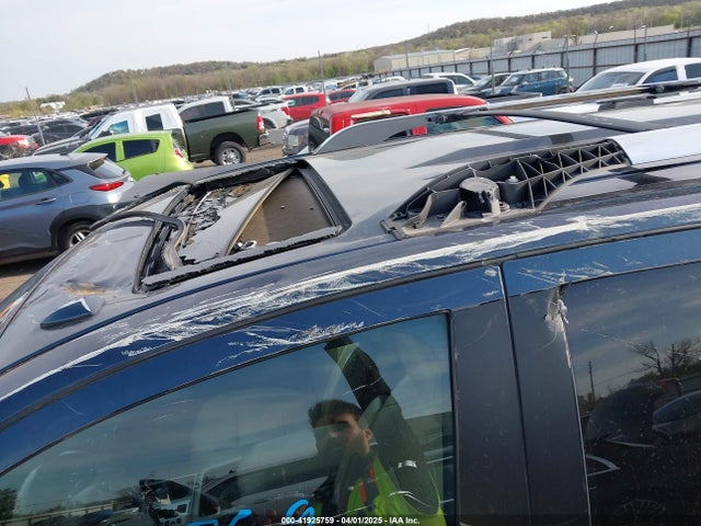 5N1BA0NE7FN605411 Nissan Armada Platinum