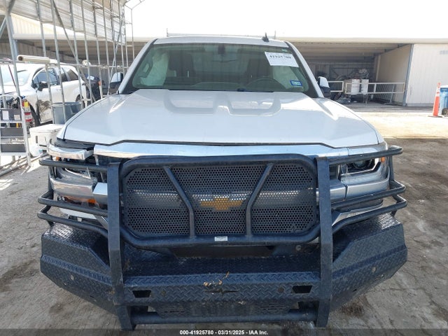 2GCVKPEC0K1182222 Chevrolet Silverado 1500 Ld Lt