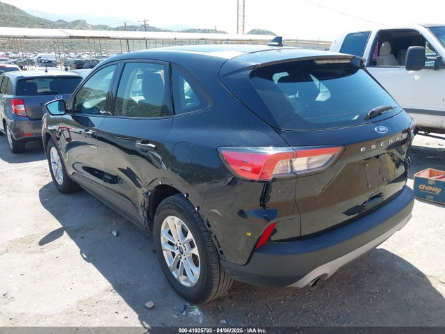 1FMCU0F60NUA81185 Ford ESCAPE S