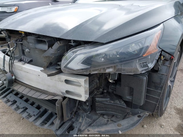 1N4BL4CVXPN393894 Nissan Altima Sr Fwd