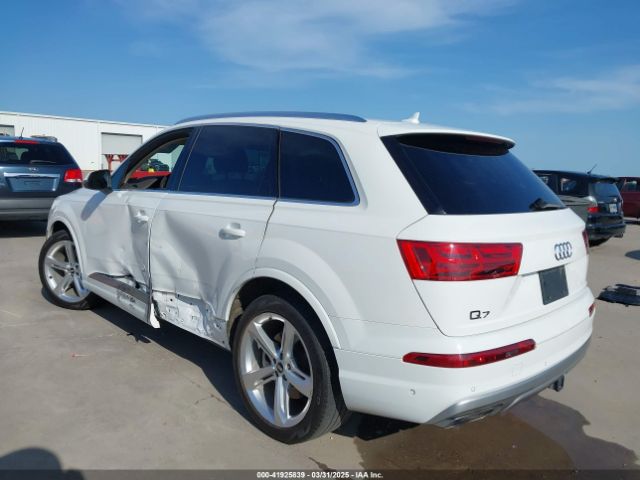 WA1VAAF75KD017718 Audi Q7 55 Premium