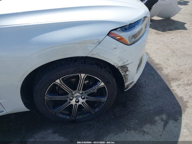 LYV102RL9KB284828 Volvo Xc60 T5 Inscription