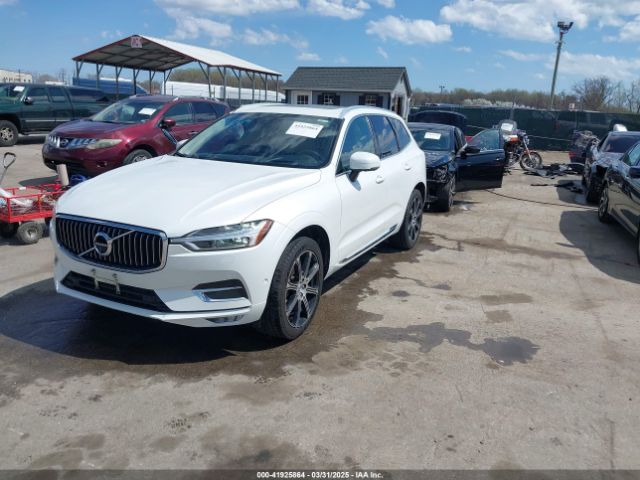 2019 VOLVO XC60 LYV102RL9KB284828 Photo 1