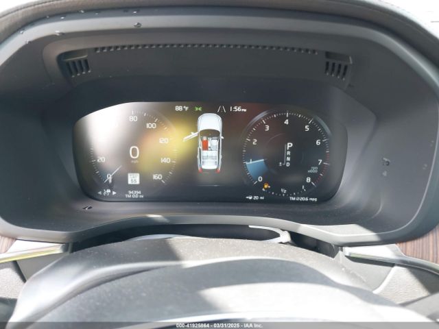 2019 VOLVO XC60 LYV102RL9KB284828 Photo 6