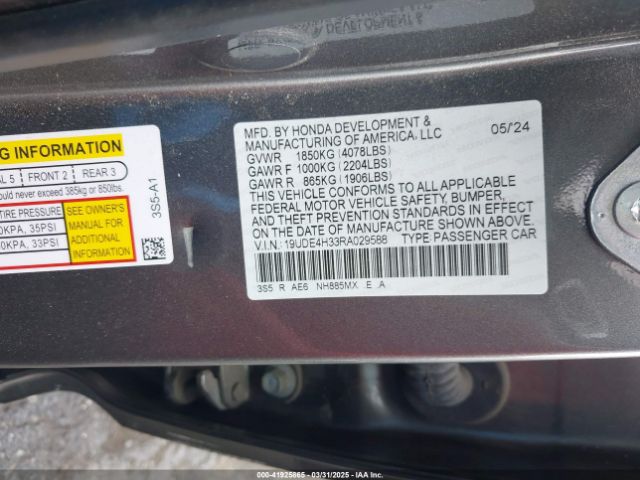 19UDE4H33RA029588 Acura Integra A-spec