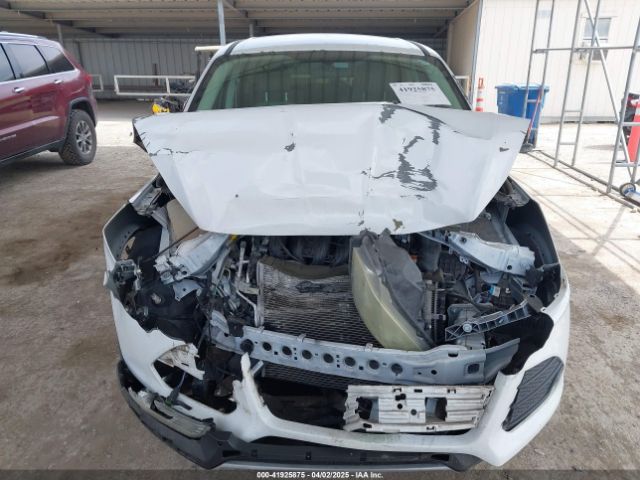 1FMCU0G74GUB23044 Ford ESCAPE SE