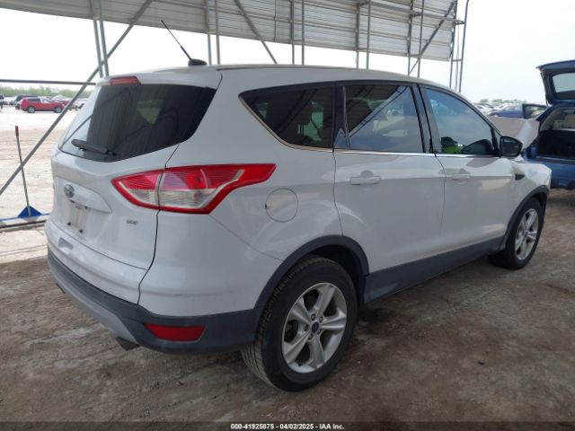 1FMCU0G74GUB23044 Ford ESCAPE SE