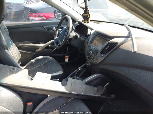 Продаж на аукціоні авто 2015 Hyundai Veloster Turbo, vin: KMHTC6AE2FU230993, номер лоту: 41925877